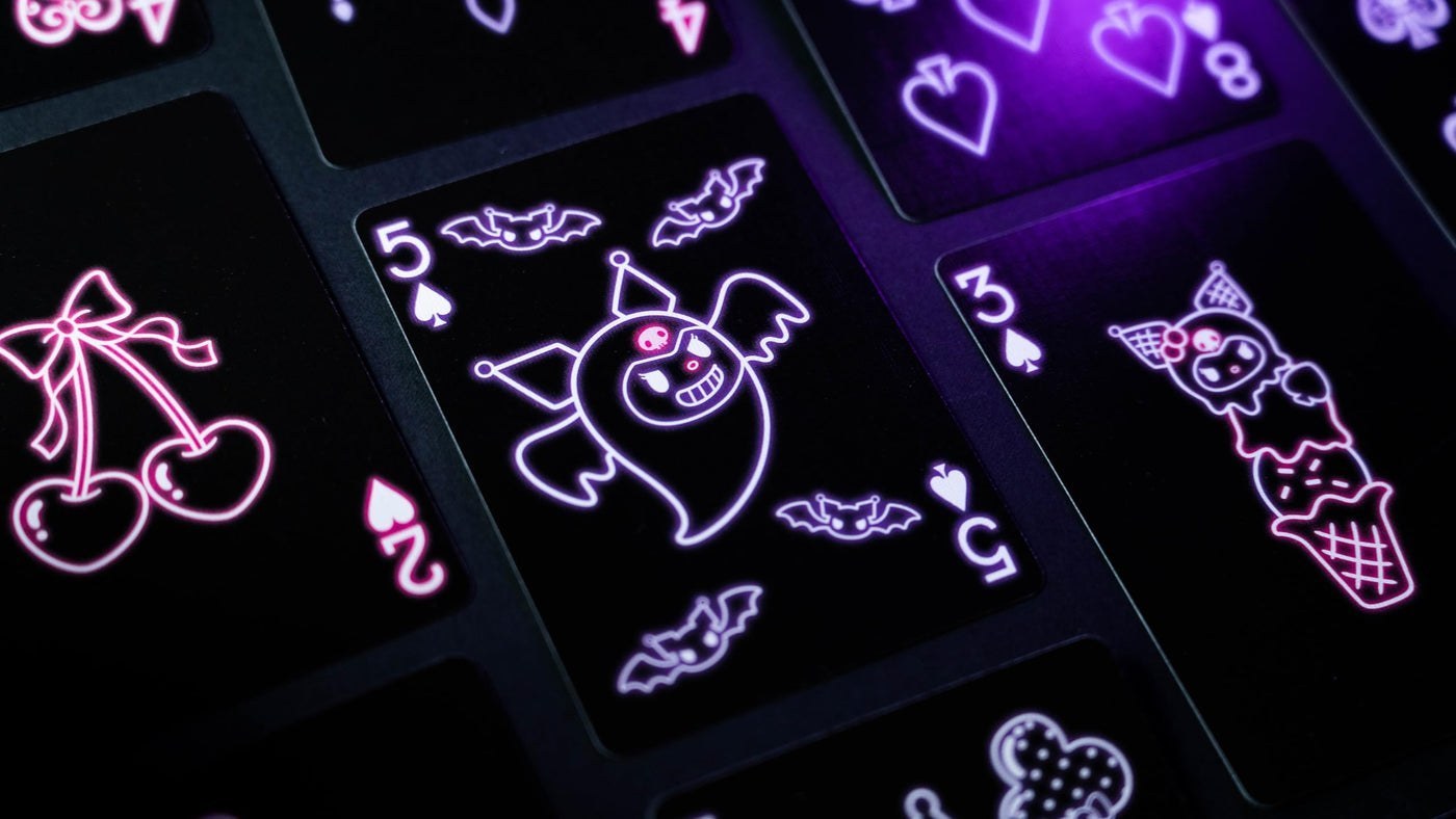 Hello Kitty Playing Cards - Black & Pink
